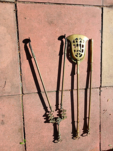 Traditional brass finish - brass,
